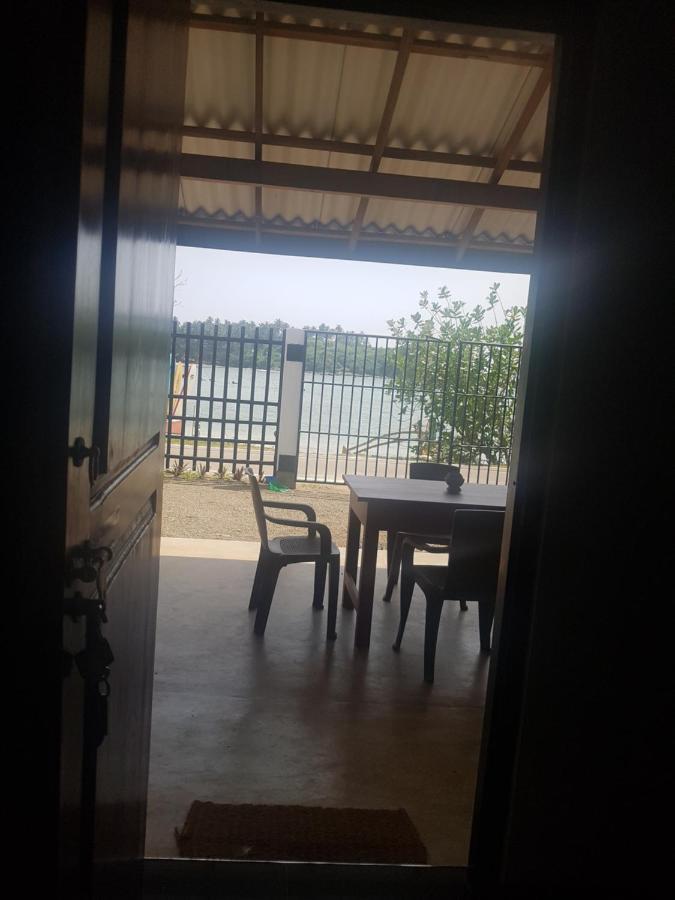 Sea Port Hiriketiya Bed & Breakfast Dikwella Ngoại thất bức ảnh